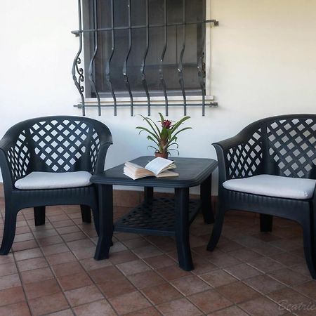 Appartamento Per Vacanze Domus Lunae Luni 外观 照片